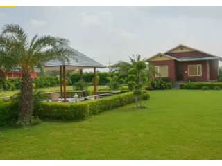 2 Bds - 3 Ba - 9072 ft2 Developed farmland available in Noida