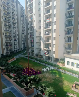 4-bds-4-ba-2150-ft2-semi-furnished-4-bhk-apartment-for-rent-big-0