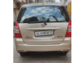 toyota-innova-2011-small-1