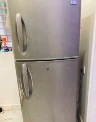 fridge-280-ltr-big-0