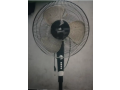 haells-table-fan-small-0