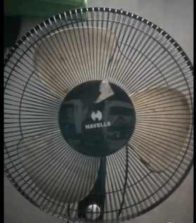 haells-table-fan-big-1