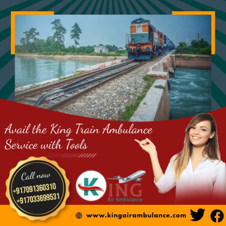 king-train-ambulance-services-in-kolkata-with-a-highly-qualified-healthcare-crew-big-0
