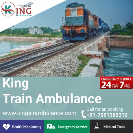 king-train-ambulance-in-kolkata-with-better-medical-facilities-big-0