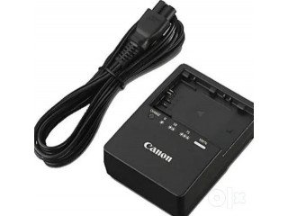 Orignal canon 80d battery charger