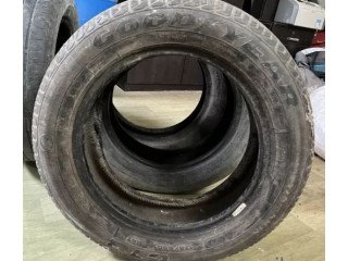 Mild and good condition tyre / R
