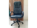 comfortable-office-chair-with-heavy-duty-metal-base-small-0